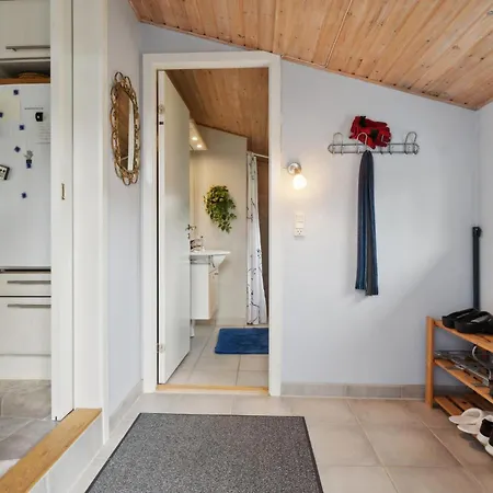 Holiday home 2 Bedroom Cozy In *